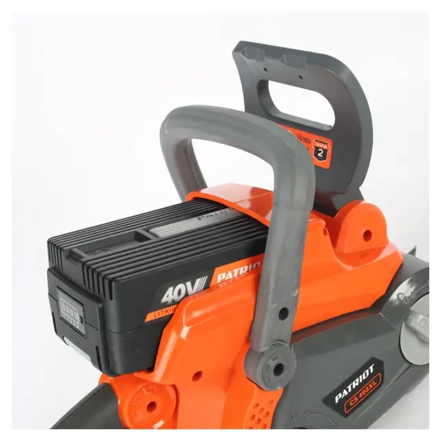 Аккумуляторная цепная пила Patriot CS 402 XL 40В, с АКБ 2.5 Ач + ЗУ Аккумуляторная цепная пила Patriot CS 402 XL 40В, с АКБ 2.5 Ач + ЗУ