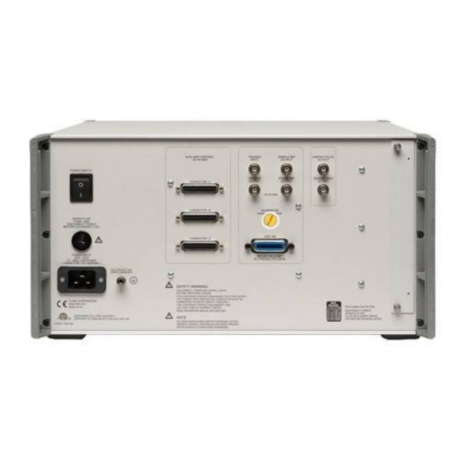 Эталон электропитания Fluke 6120B/50A Эталон электропитания Fluke 6120B/50A