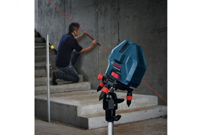 Лазерный уровень Bosch GLL 3-15 X (0.601.063.M00) Лазерный уровень Bosch GLL 3-15 X (0.601.063.M00)