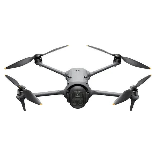 Квадрокоптер DJI Mavic 4 Pro Fly More Combo (DJI RC 2) комплект Квадрокоптер DJI Mavic 4 Pro Fly More Combo (DJI RC 2) комплект